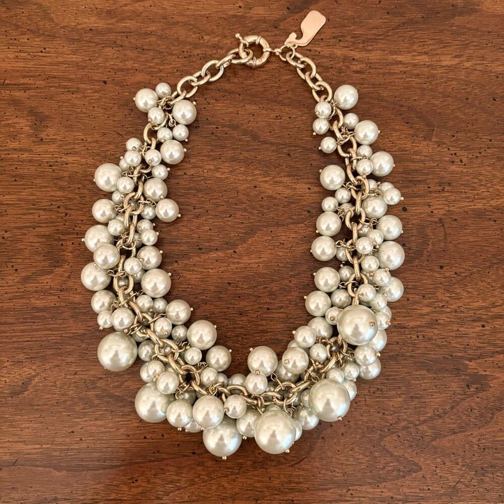 Vineyard Vines | Faux Pearl Cluster Necklace | 18” Length